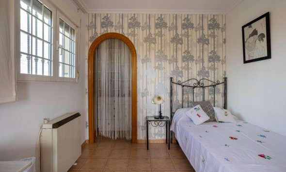 Resale - Villa - Elche - La Hoya