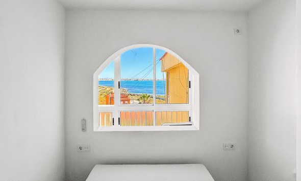 Resale - Apartment - Orihuela Costa - Punta Prima