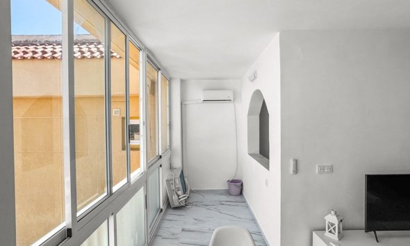 Resale - Apartment - Orihuela Costa - Punta Prima