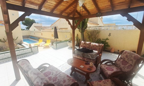 Resale - Villa - Orihuela Costa - El Presidente