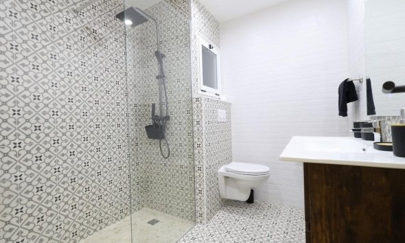 Resale - Apartment - Torrevieja - Centro