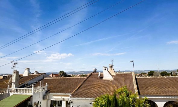 Resale - Bungalow - Torrevieja - La Siesta - El Salado - Torreta