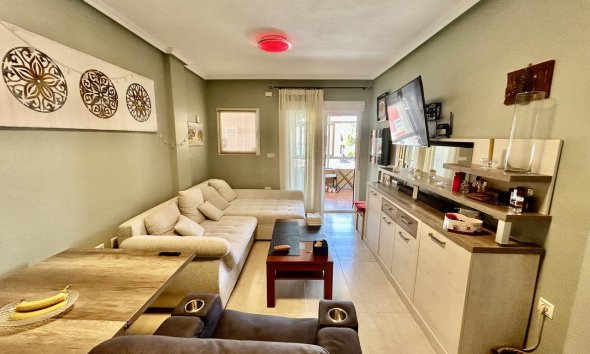 Resale - Apartment - Torrevieja - Los Altos