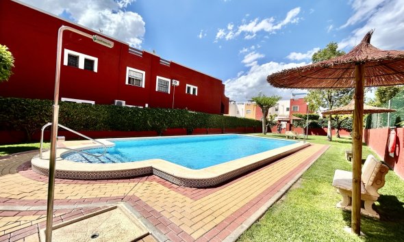 Resale - Apartment - Torrevieja - Los Altos