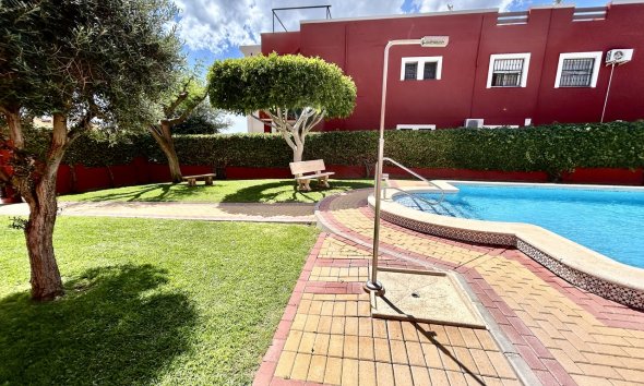 Resale - Apartment - Torrevieja - Los Altos