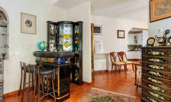 Resale - Villa - Orihuela Costa - MUY CERCA DE LA PLAYA