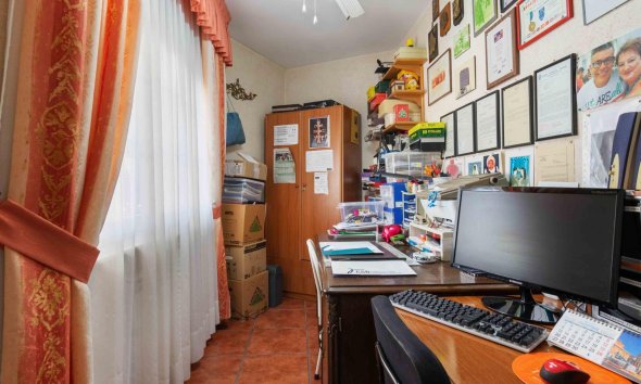 Resale - Villa - Orihuela Costa - MUY CERCA DE LA PLAYA