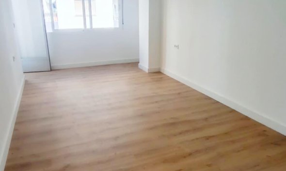 Rynek Wtórny - Apartament - Torrevieja - Centro