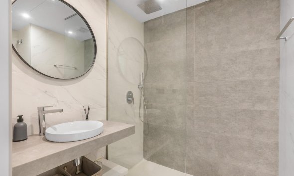 Resale - Bungalow - Torrevieja - Los Balcones