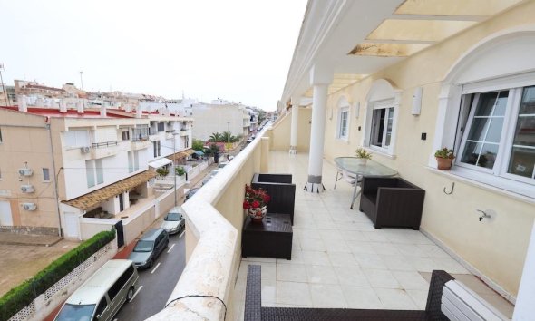 Resale - Apartment - Torrevieja - Habaneras