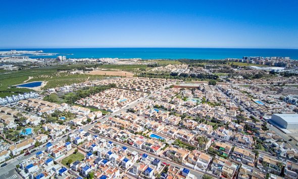 Resale - Terraced house / Townhouse - Torrevieja - Los Altos