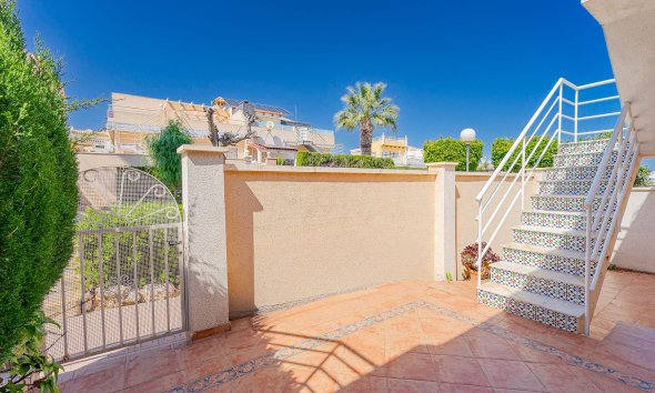 Resale - Terraced house / Townhouse - Torrevieja - Los Altos