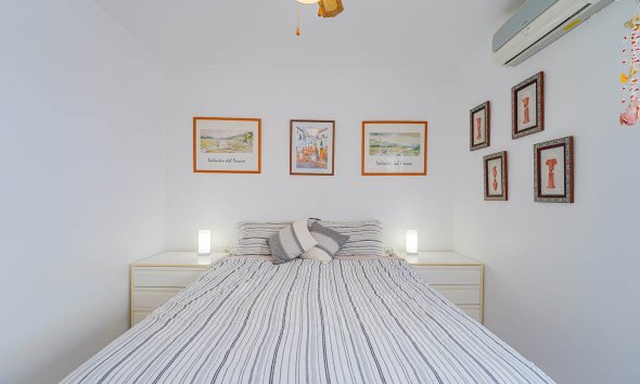 Resale - Terraced house / Townhouse - Torrevieja - Los Altos