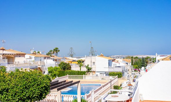 Resale - Terraced house / Townhouse - Torrevieja - Los Altos