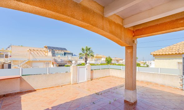 Resale - Terraced house / Townhouse - Torrevieja - Los Altos