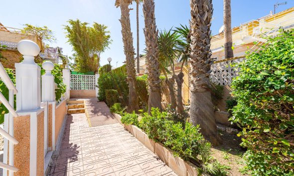 Resale - Terraced house / Townhouse - Torrevieja - Los Altos