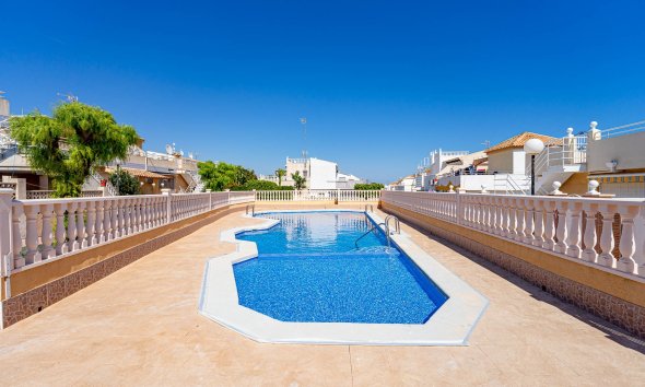 Resale - Terraced house / Townhouse - Torrevieja - Los Altos