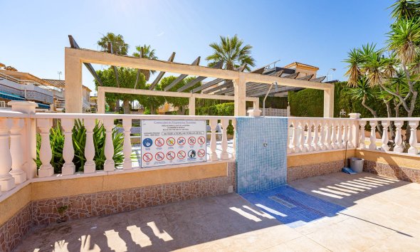 Resale - Terraced house / Townhouse - Torrevieja - Los Altos