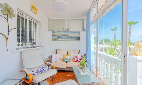 Resale - Terraced house / Townhouse - Torrevieja - Punta Prima