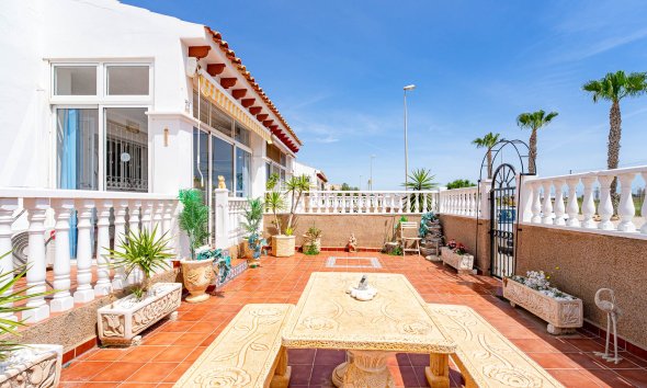 Resale - Terraced house / Townhouse - Torrevieja - Punta Prima