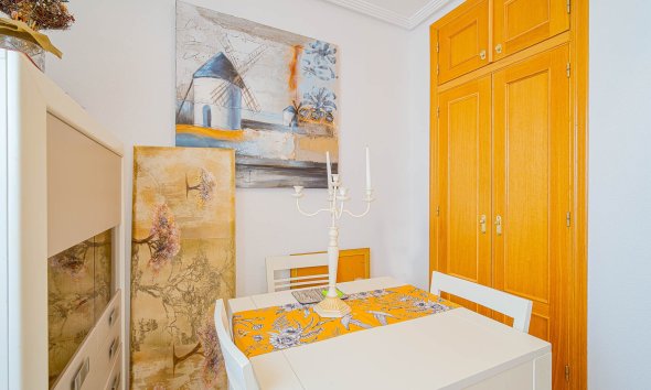Resale - Terraced house / Townhouse - Torrevieja - Punta Prima