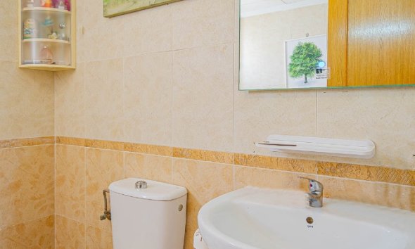 Resale - Terraced house / Townhouse - Torrevieja - Punta Prima