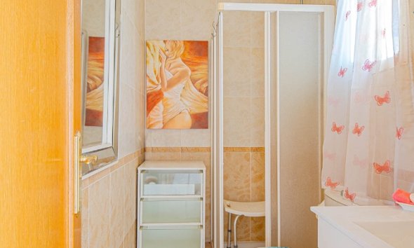 Resale - Terraced house / Townhouse - Torrevieja - Punta Prima