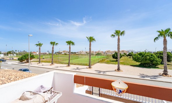 Resale - Terraced house / Townhouse - Torrevieja - Punta Prima