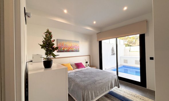 Resale - Villa - Orihuela Costa - Villamartín