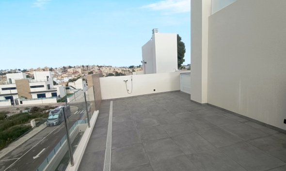 Resale - Villa - Orihuela Costa - Villamartín