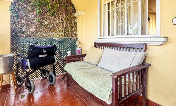 Resale - Bungalow - Orihuela Costa - Playa Flamenca
