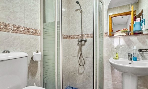 Resale - Bungalow - Orihuela Costa - Playa Flamenca