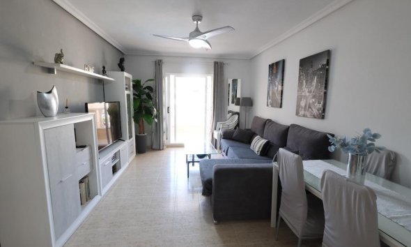 Resale - Apartment - Torrevieja - La Mata