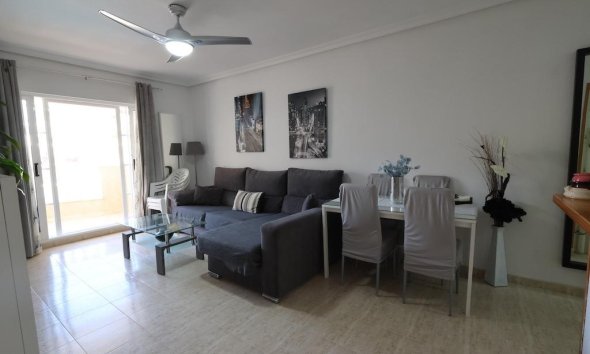 Resale - Apartment - Torrevieja - La Mata