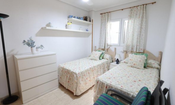 Resale - Apartment - Torrevieja - La Mata