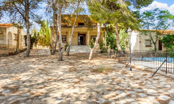 Resale - Villa - Torrevieja - Los Balcones