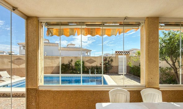 Resale - Apartment - Orihuela Costa - Playa Flamenca