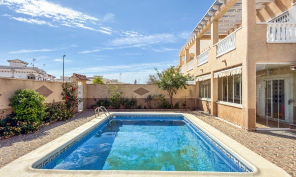 Resale - Apartment - Orihuela Costa - Playa Flamenca
