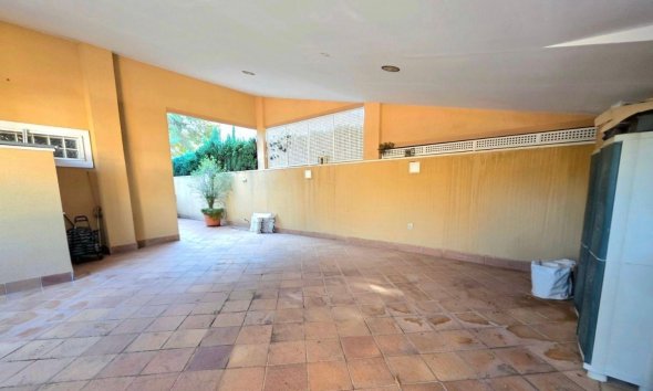 Resale - Villa - Dehesa de campoamor - Campoamor