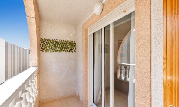 Resale - Apartment - Torrevieja - Estacion de autobuses