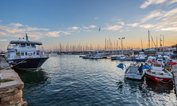 Resale - Apartment - Torrevieja - Estacion de autobuses