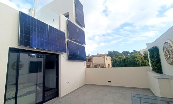 Resale - Villa - Orihuela Costa - Villamartín