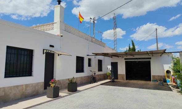 Resale - Farm Estate / Country Property - Los Montesinos