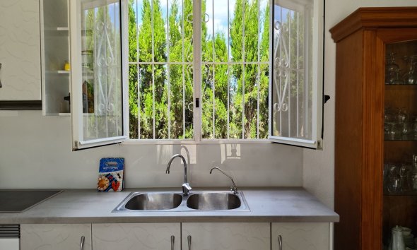 Resale - Farm Estate / Country Property - Los Montesinos