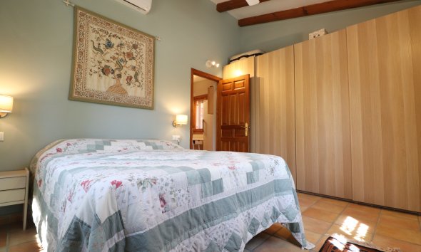 Resale - Farm Estate / Country Property - Catral - Catral - Country