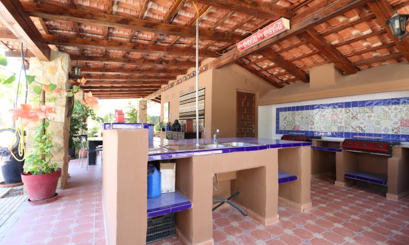Resale - Farm Estate / Country Property - Catral - Catral - Country