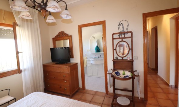 Resale - Villa - Algorfa - Lomas de La Juliana