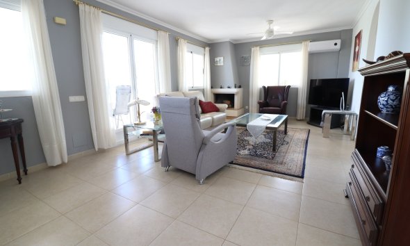 Resale - Villa - Algorfa - Lomas de La Juliana