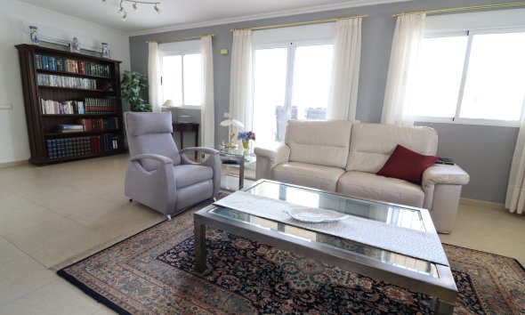 Resale - Villa - Algorfa - Lomas de La Juliana