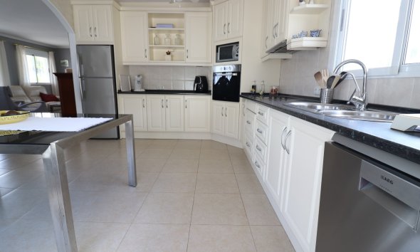 Resale - Villa - Algorfa - Lomas de La Juliana